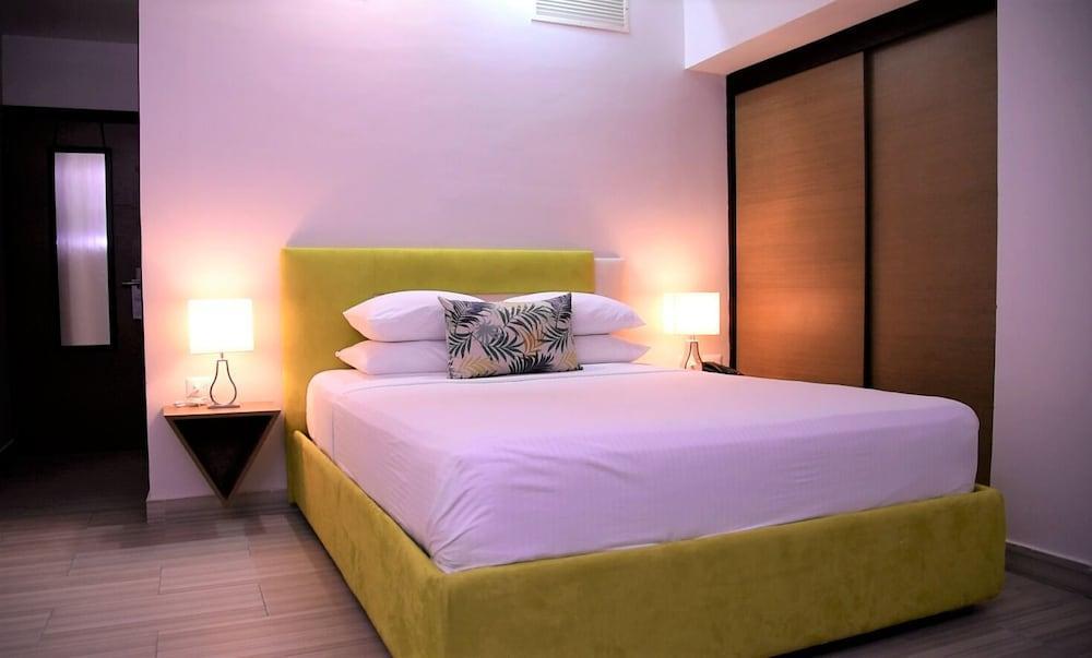 Alkquimia Hotel, Lounge And Bar باياهيبي المظهر الخارجي الصورة