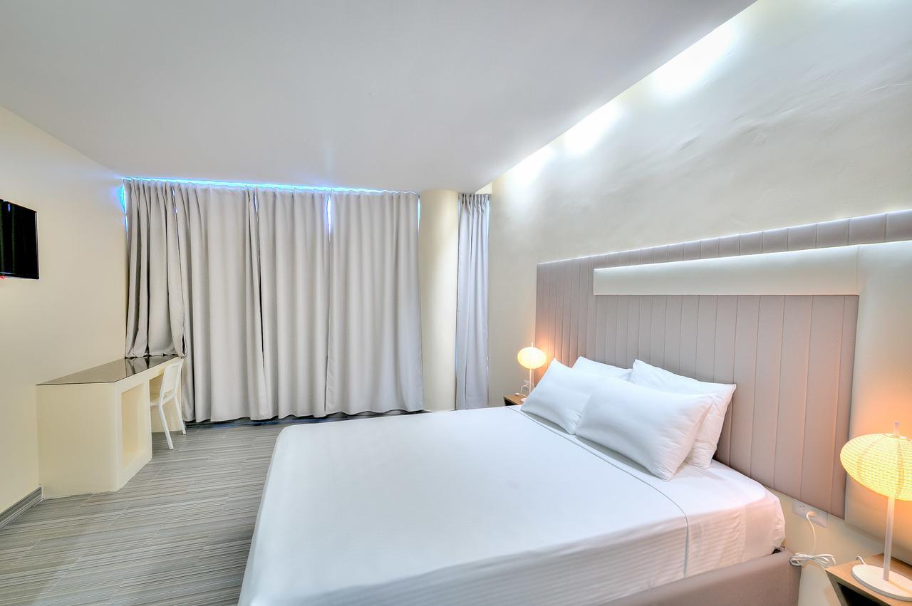 Alkquimia Hotel, Lounge And Bar باياهيبي المظهر الخارجي الصورة